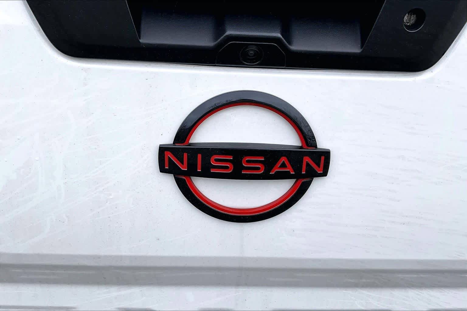 Used 2023 Nissan Frontier PRO-4X w/ Pro-4X Premium Package image 10