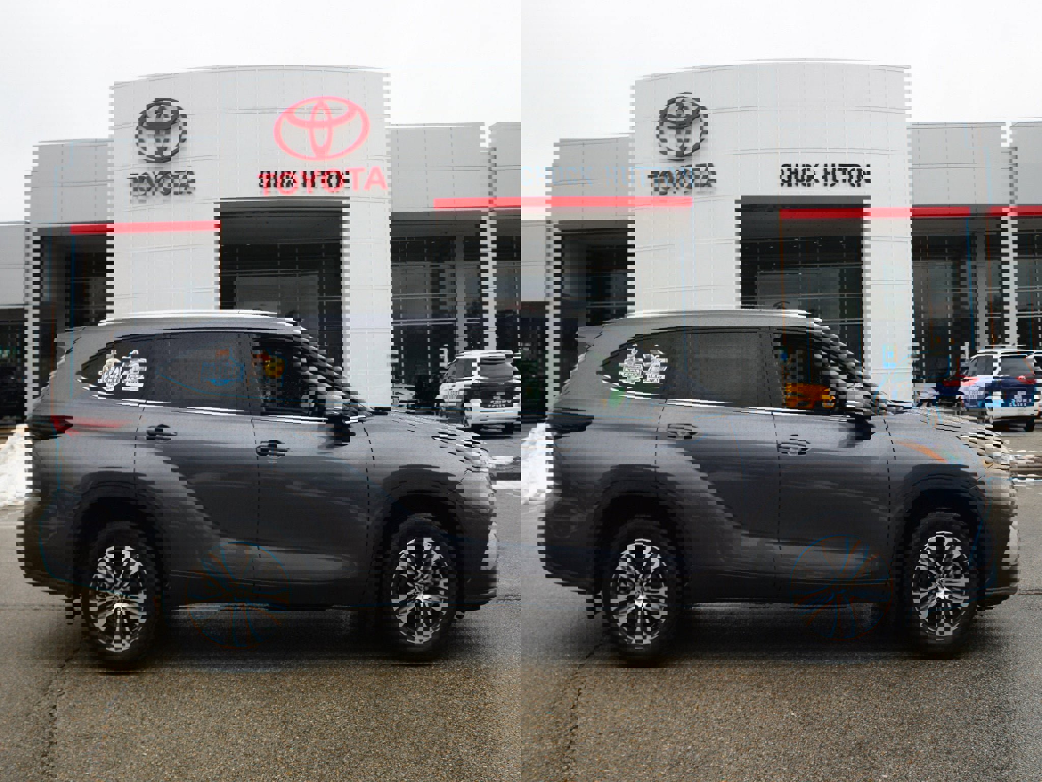 Used 2024 Toyota Highlander XLE image 22