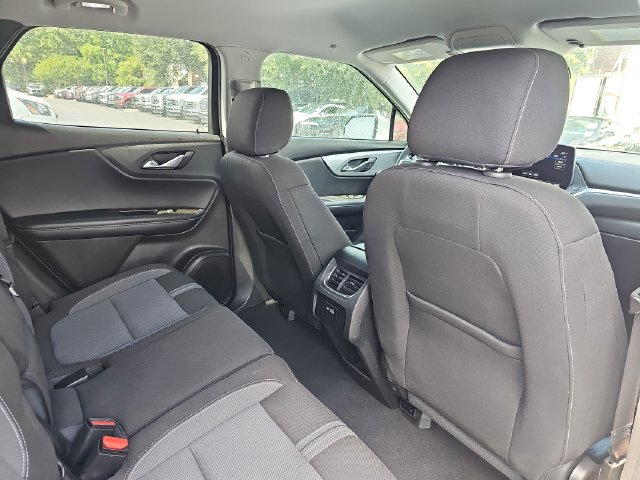 Used 2023 Chevrolet Blazer LT FWD image 13