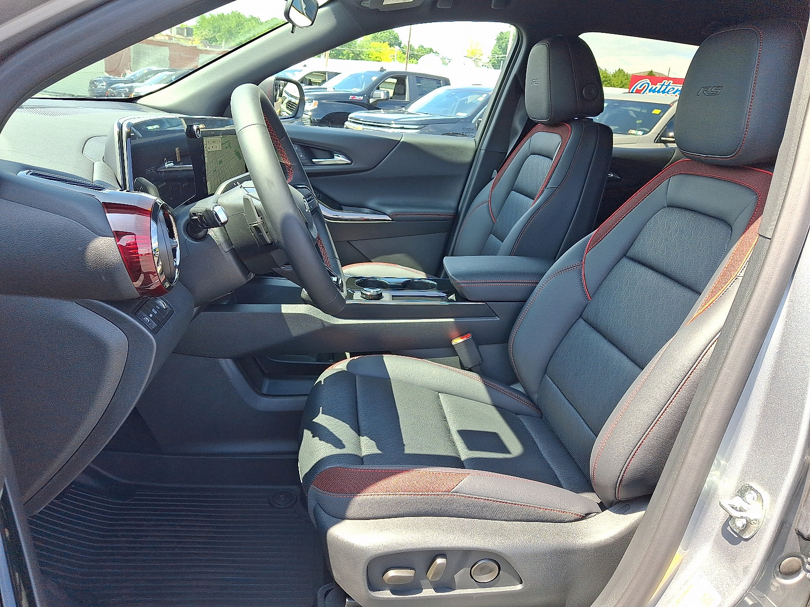 New 2027 Chevrolet Equinox RS w/ Convenience Package III AWD/4WD image 6