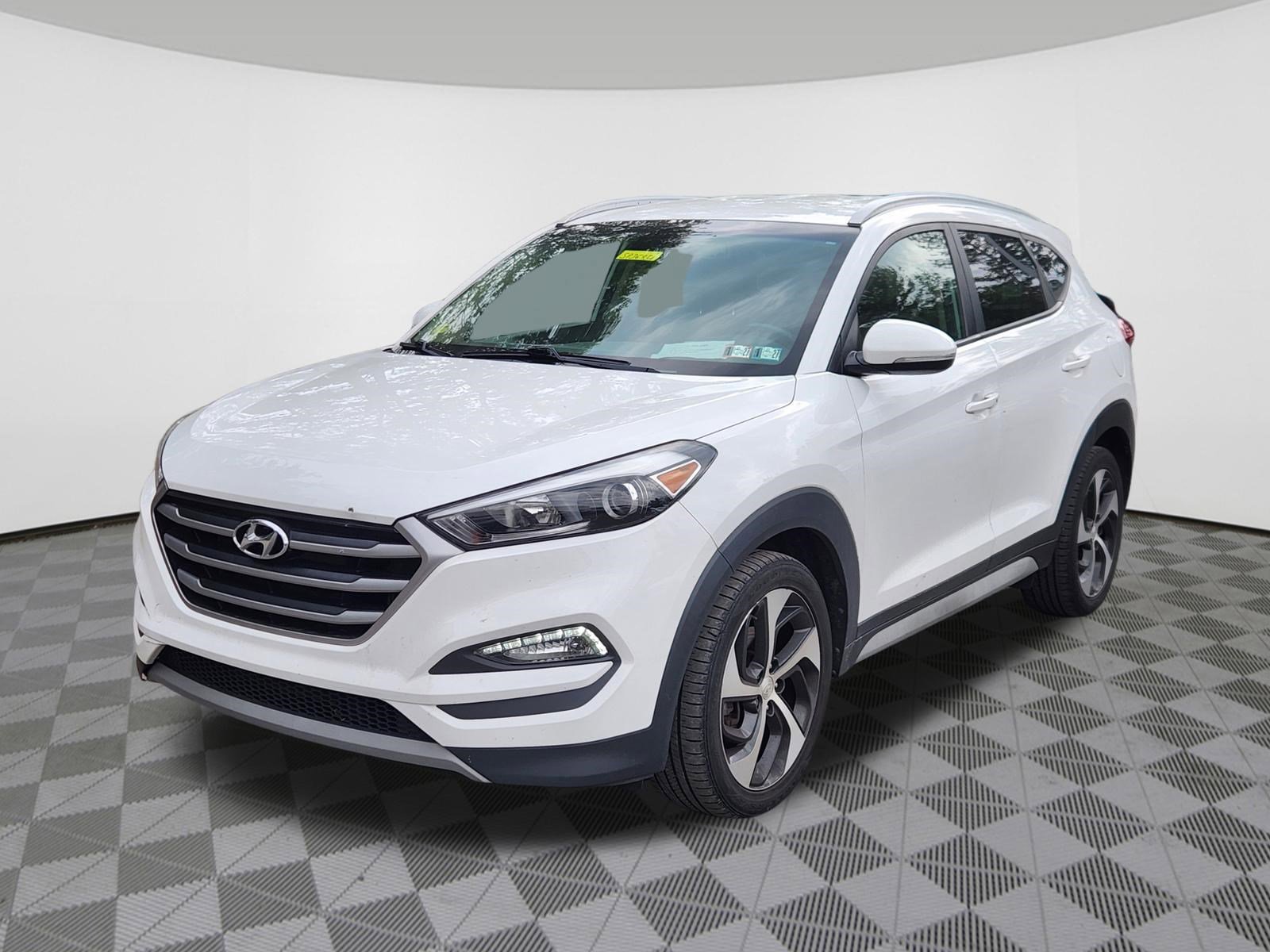 Used 2017 Hyundai Tucson Sport AWD/4WD image 2
