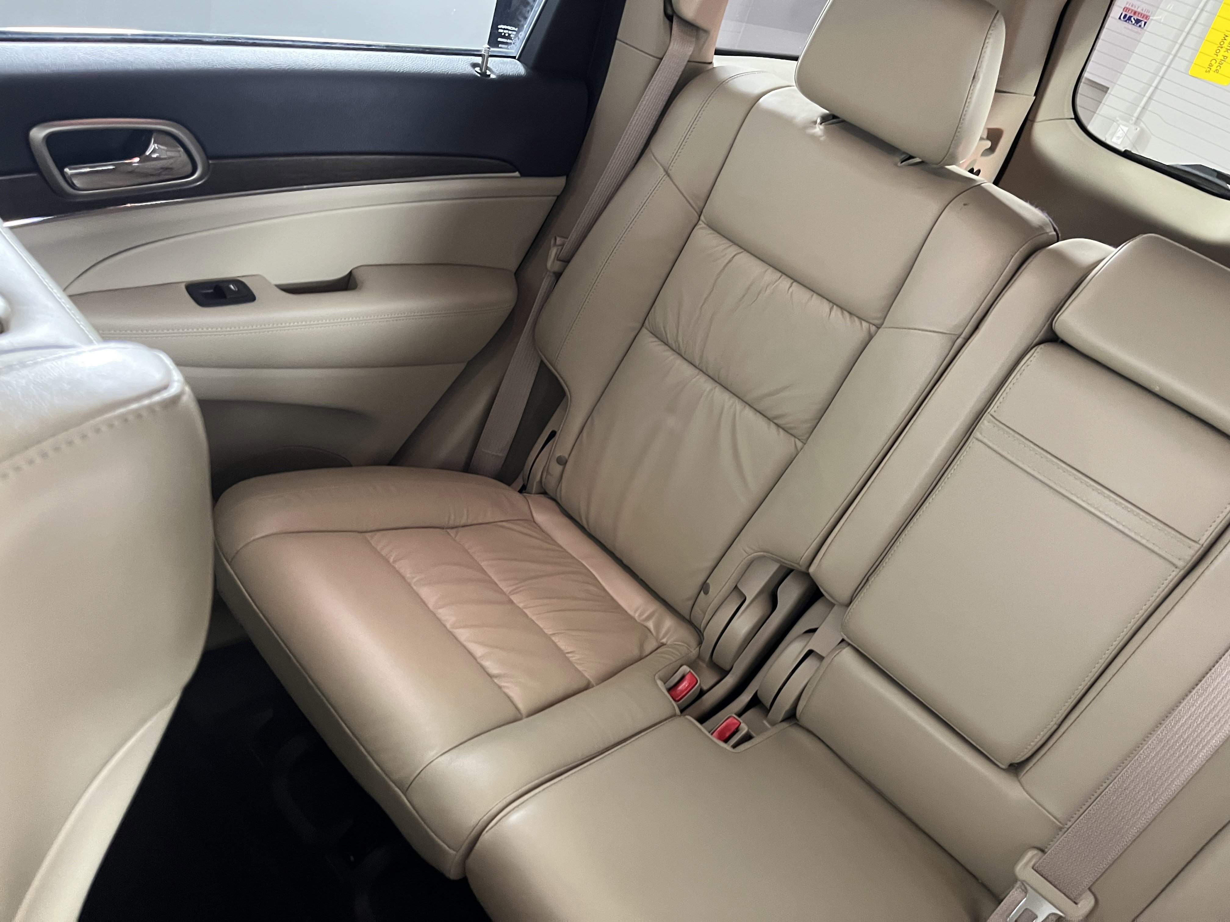 Used 2015 Jeep Grand Cherokee Limited w/ Trailer Tow Group IV image 22