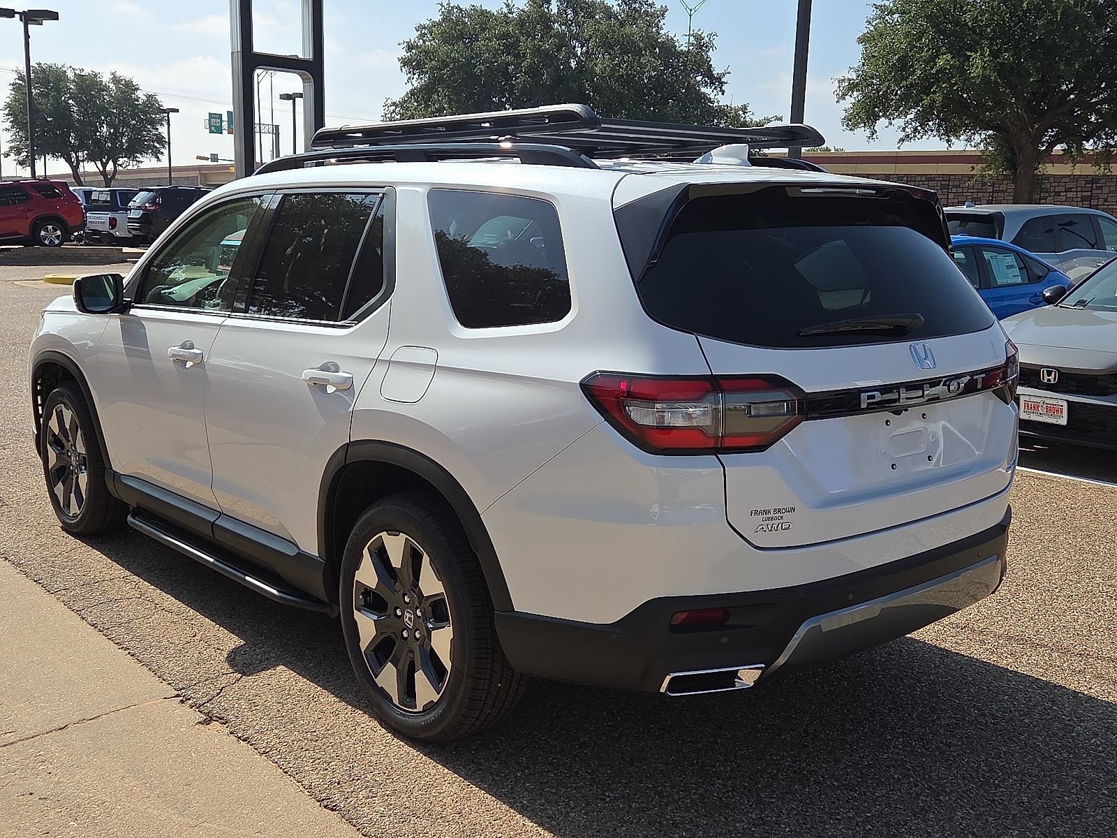 New 2026 Honda Pilot Elite image 3