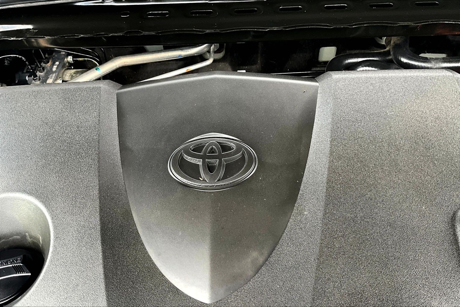 Used 2025 Toyota Camry SE FWD image 32