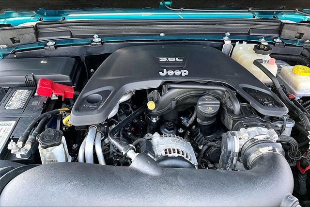 Used 2020 Jeep Wrangler Unlimited Rubicon w/ Dual Top Group AWD/4WD image 33