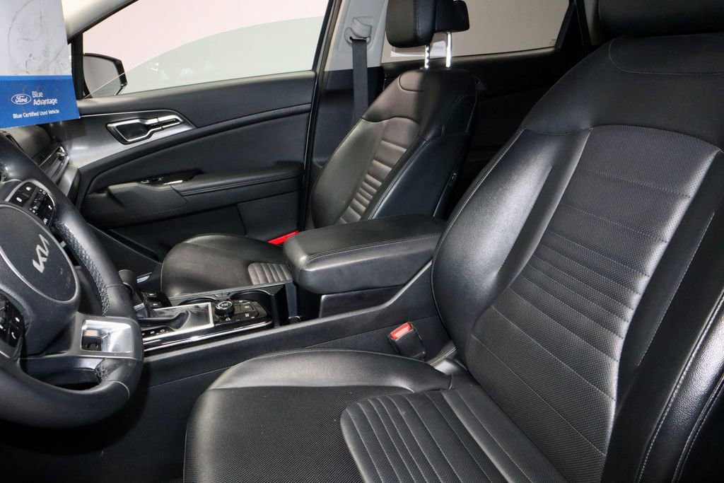 Used 2023 Kia Sportage SX image 26