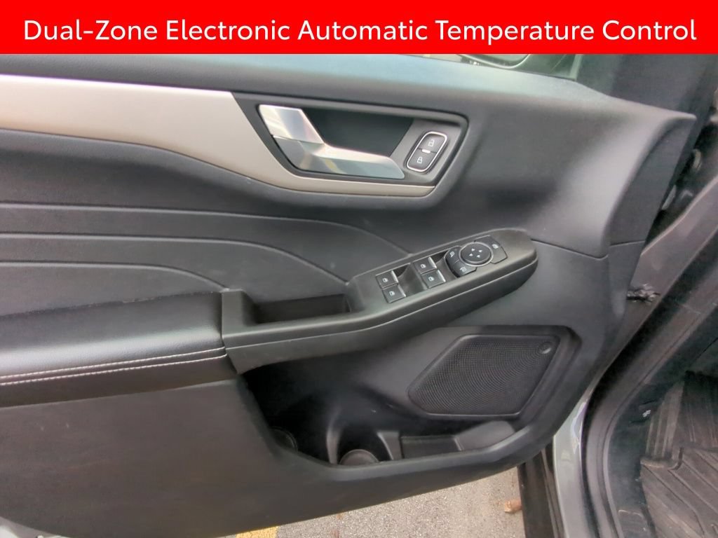 Used 2021 Ford Escape SE w/ Convenience Package FWD image 8