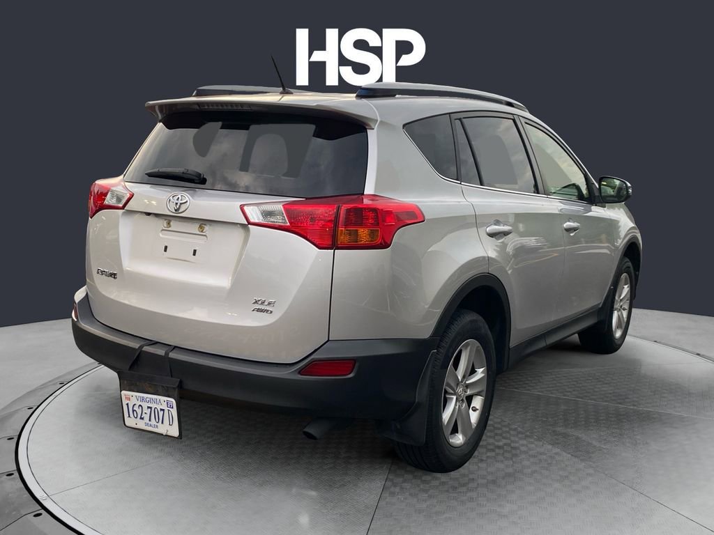 Used 2013 Toyota RAV4 XLE AWD/4WD image 5