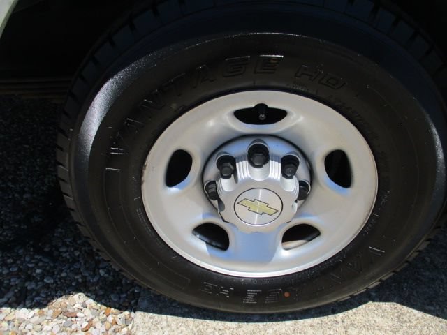 Used 2021 Chevrolet Express 3500 w/ Power Convenience Package RWD image 36