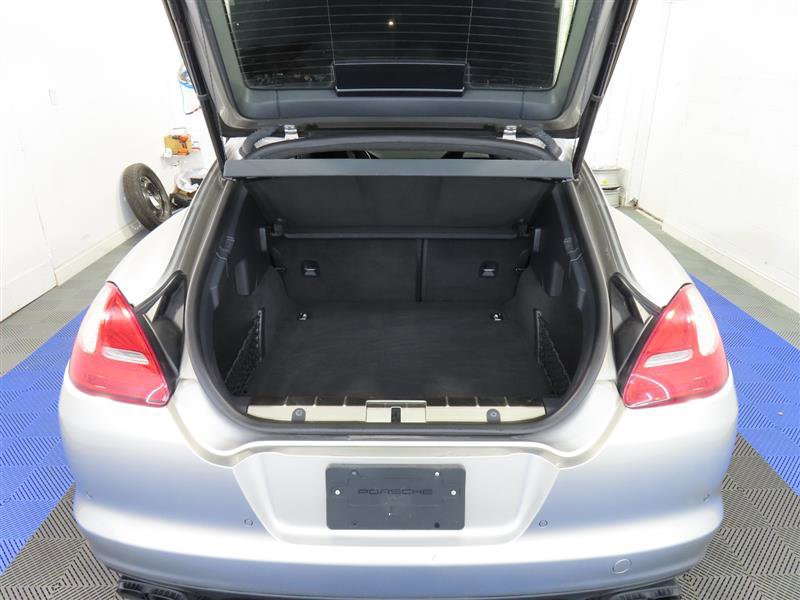 Used 2013 Porsche Panamera GTS image 12