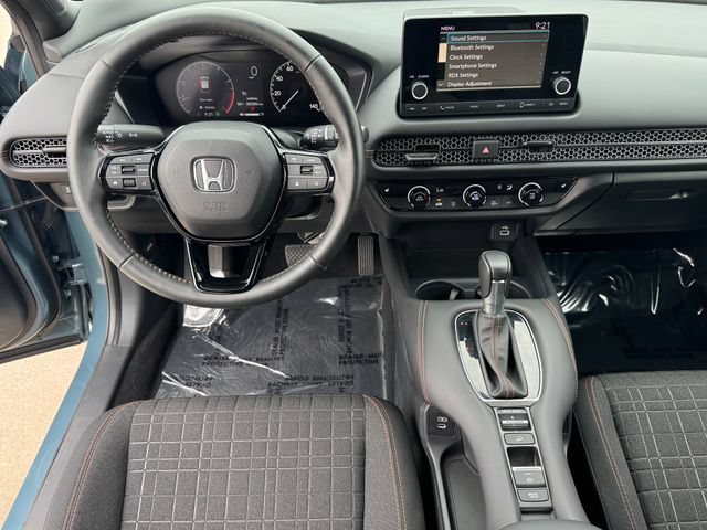 Certified 2025 Honda HR-V Sport image 15