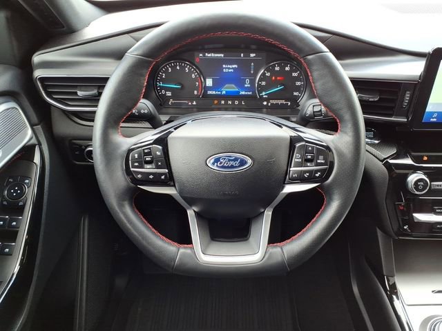 Certified 2024 Ford Explorer ST-Line w/ Class IV Trailer Tow Package AWD/4WD image 30