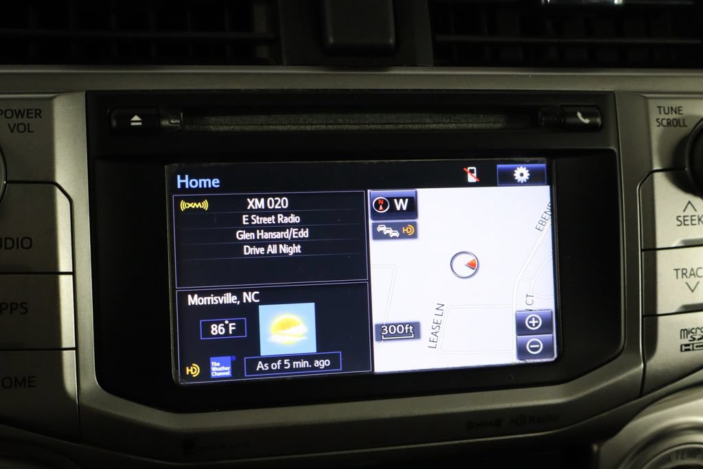 Used 2018 Toyota 4Runner SR5 Premium AWD/4WD image 33