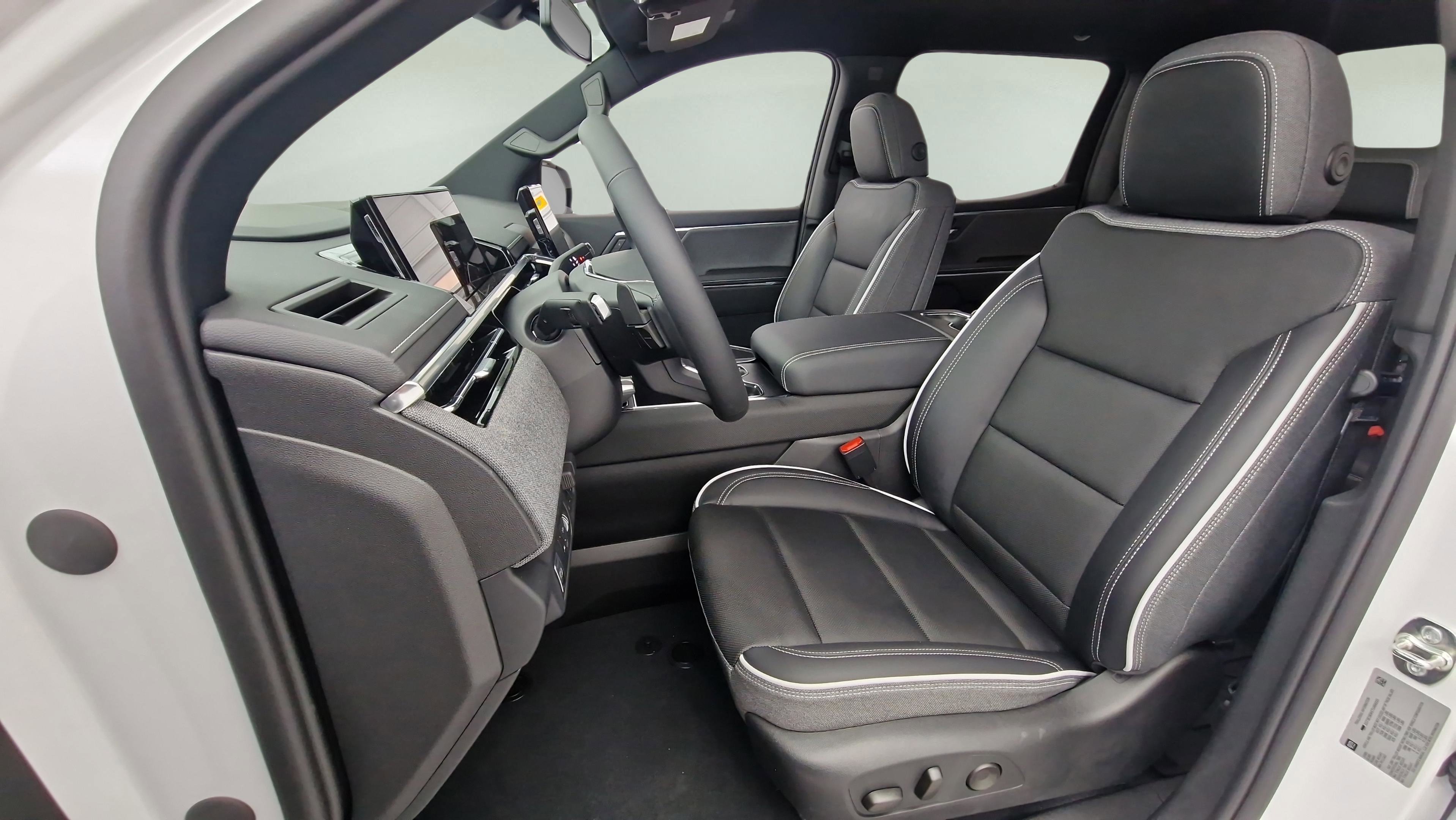 New 2026 GMC Sierra EV Elevation w/ LPO, Elevation Dark Package image 15