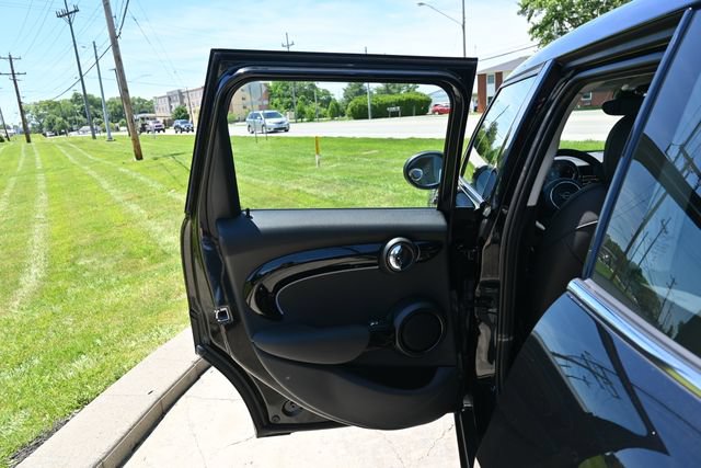 Used 2024 MINI Cooper S FWD image 23