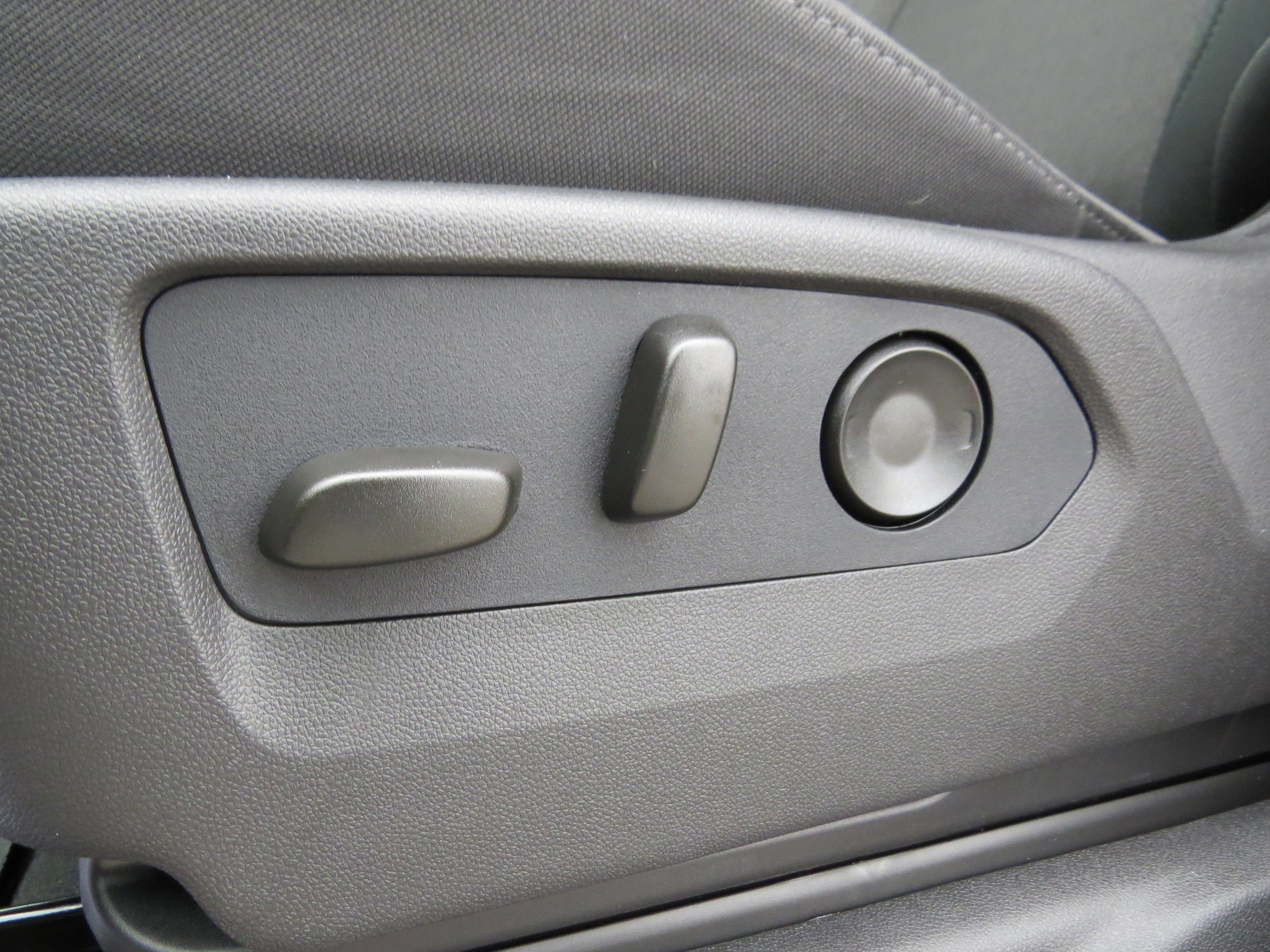 New 2026 Chevrolet Silverado 1500 Custom w/ Turbomax Blackout Package image 18