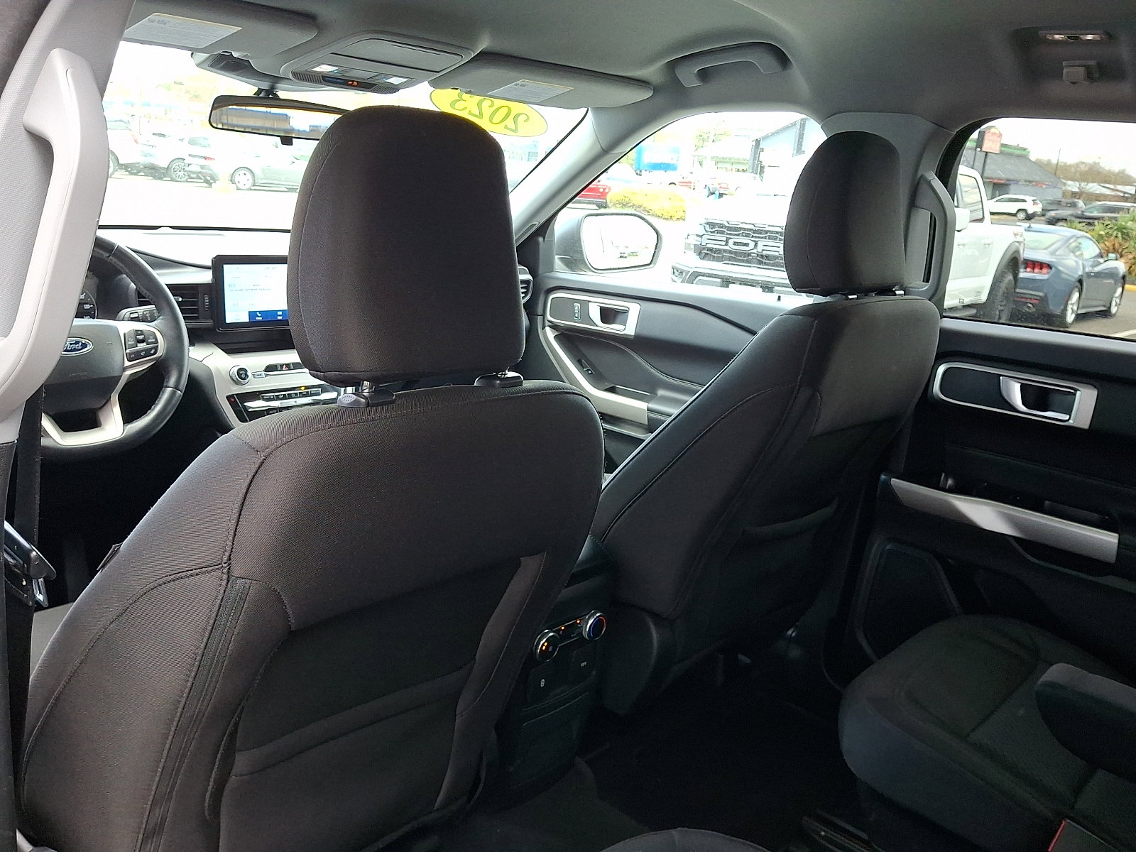 Certified 2023 Ford Explorer XLT image 12
