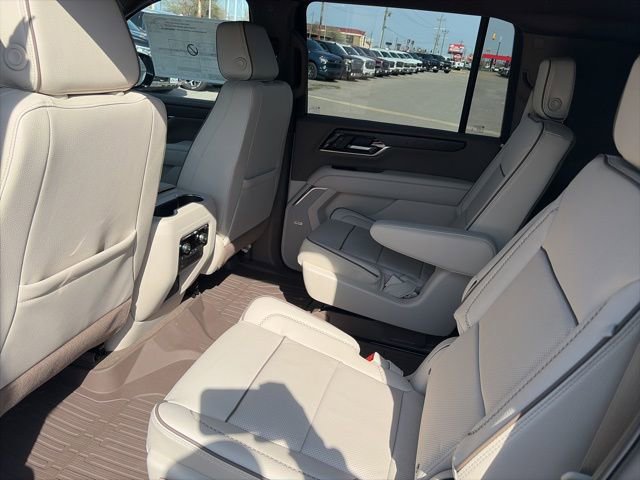 New 2026 GMC Yukon XL Denali w/ Sun & Power Step Package image 11