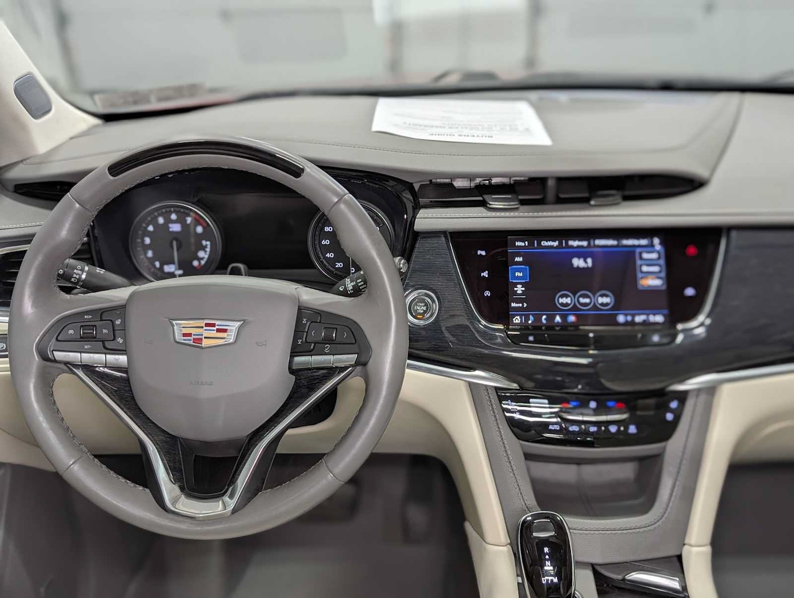 Certified 2024 Cadillac XT6 Premium Luxury w/ Technology Package AWD/4WD image 5