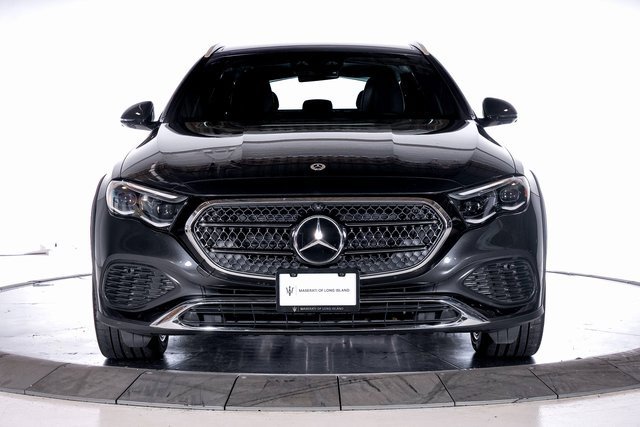 Used 2024 Mercedes-Benz E 450 4MATIC All-Terrain Wagon image 9