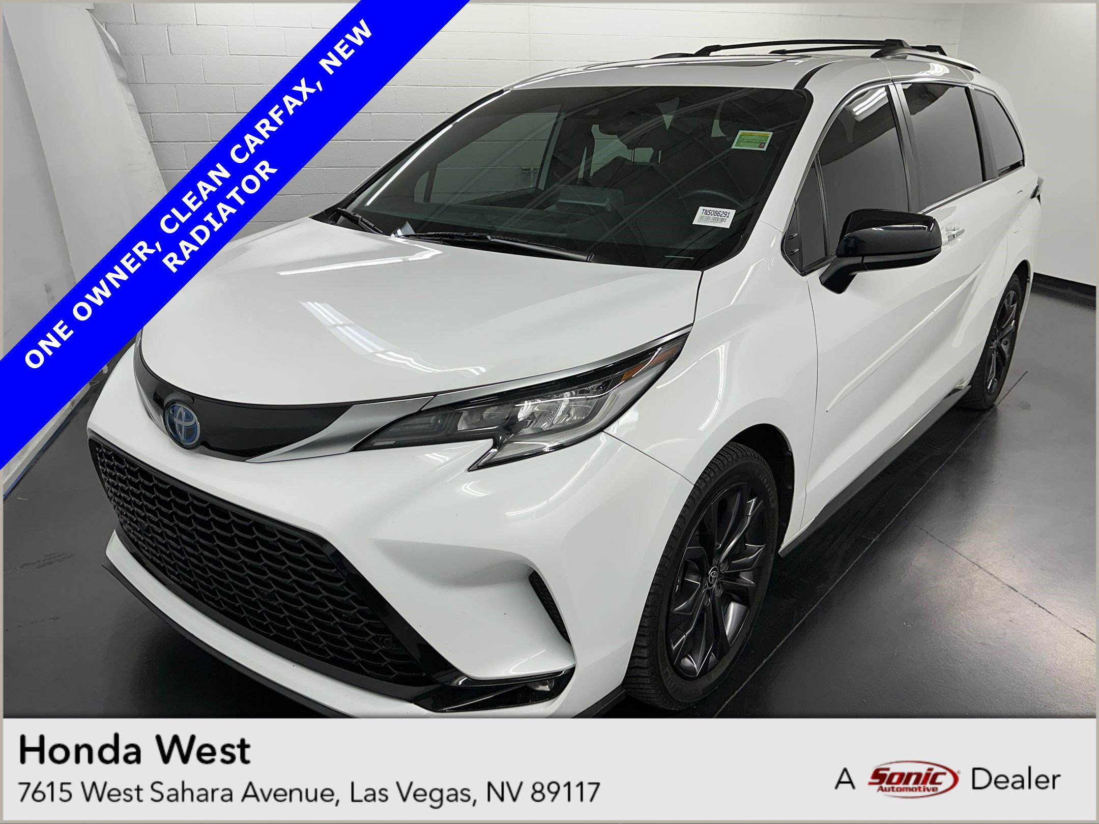 Used 2022 Toyota Sienna XSE