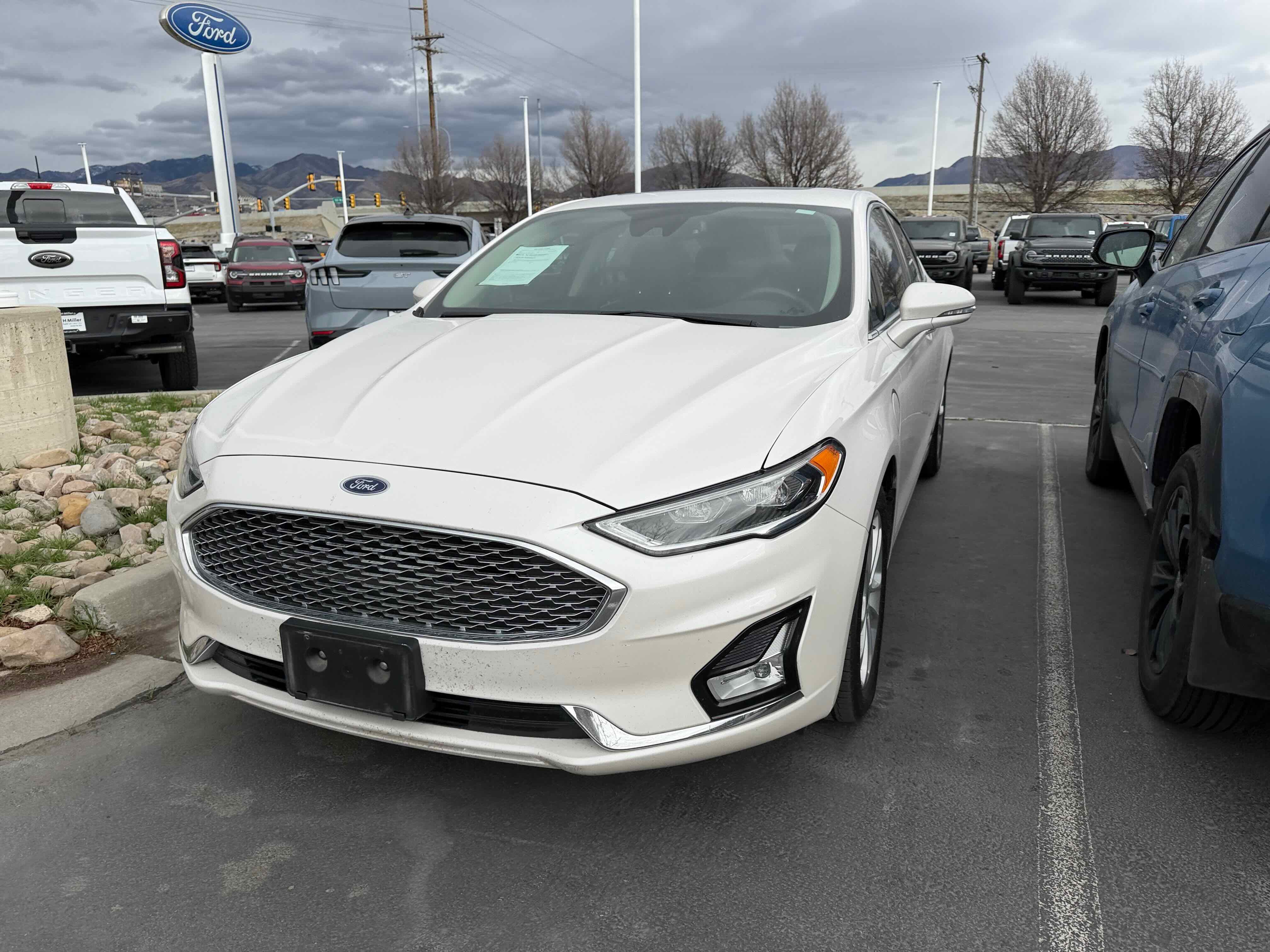 Used 2020 Ford Fusion Energi Titanium image 2