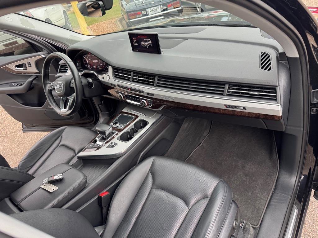 Used 2019 Audi Q7 2.0T Premium Plus w/ Premium Plus Package AWD/4WD image 33