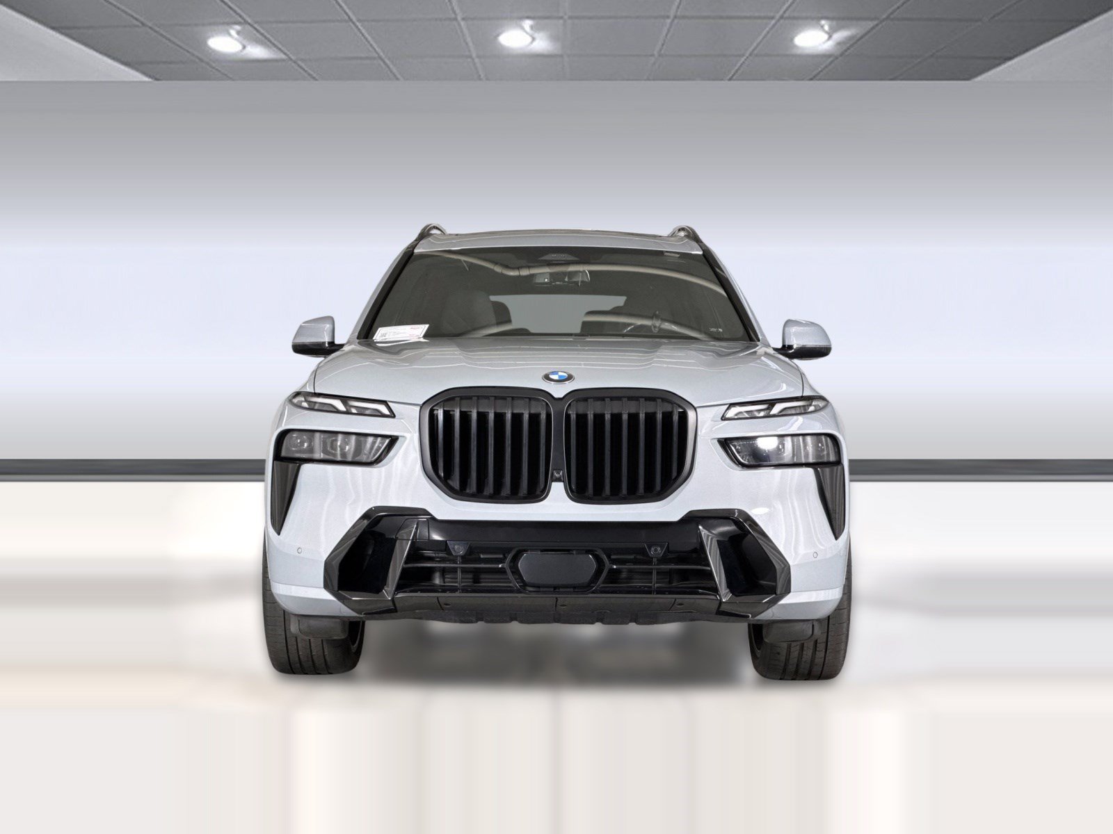 Used 2024 BMW X7 xDrive40i w/ M Sport Package AWD/4WD image 5