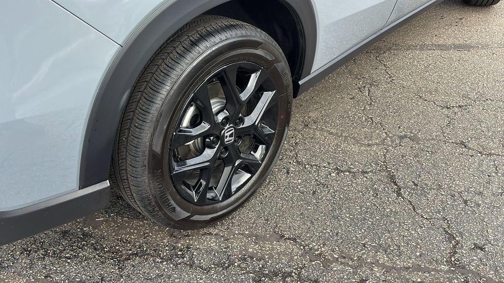 Used 2024 Honda HR-V Sport image 8