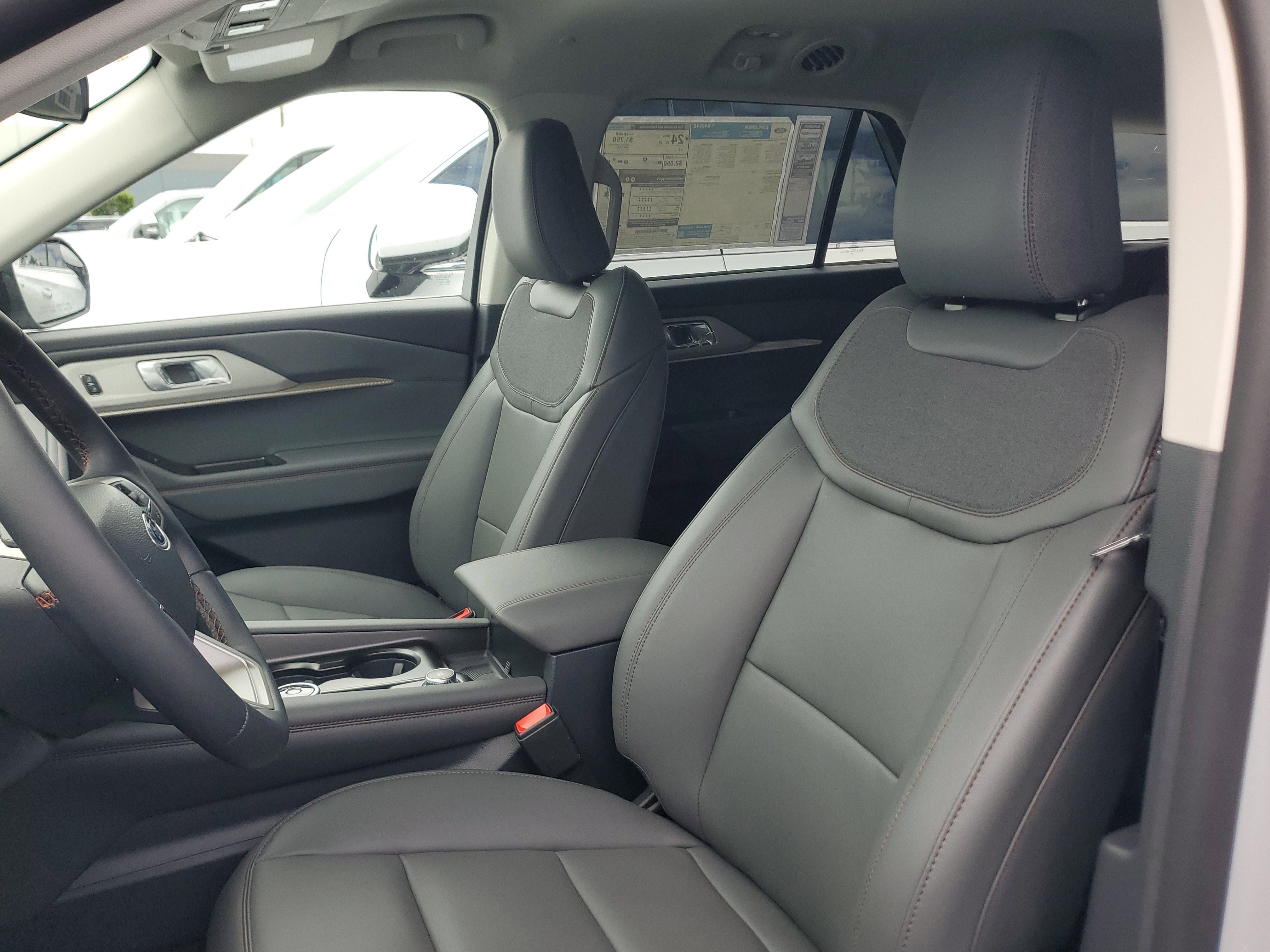 New 2026 Ford Explorer Active image 10