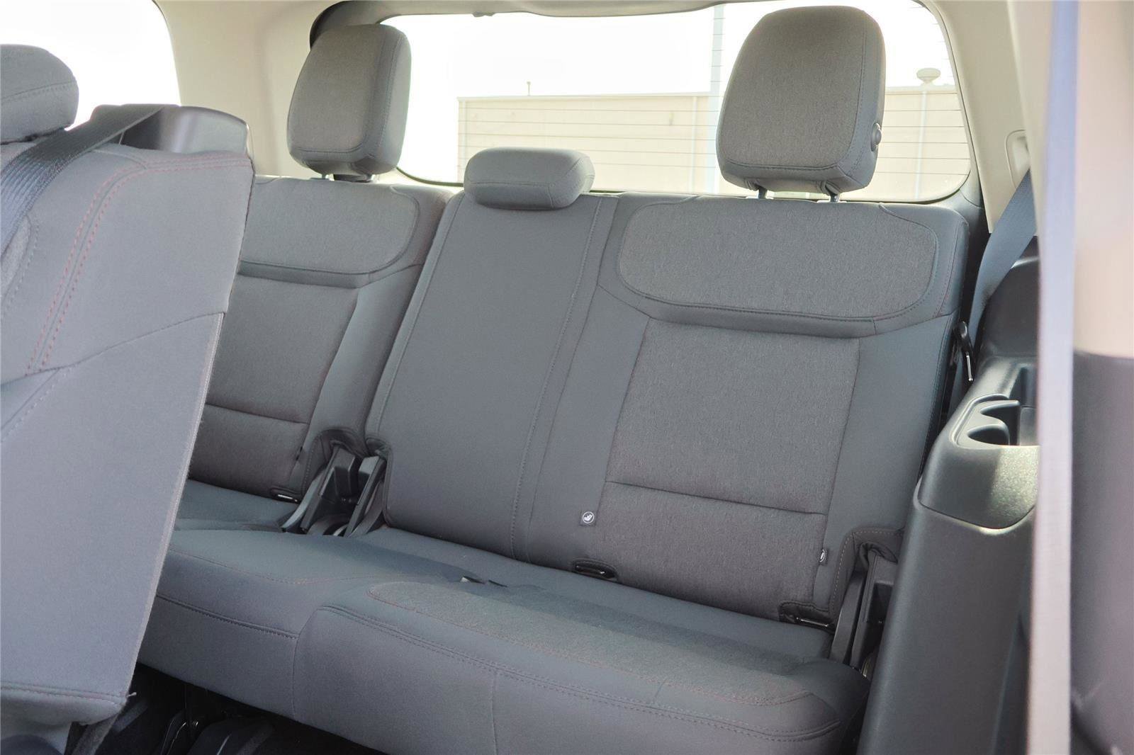 Used 2025 Ford Expedition Active image 30