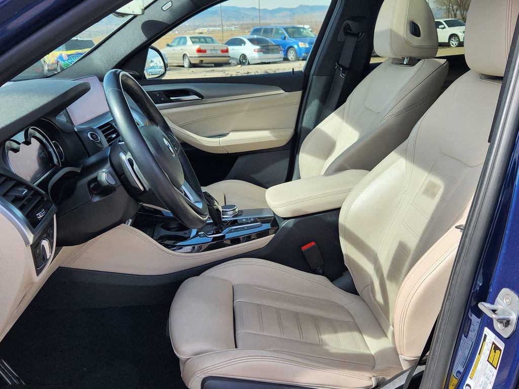 Used 2019 BMW X4 xDrive30i w/ M Sport Package 2 image 7