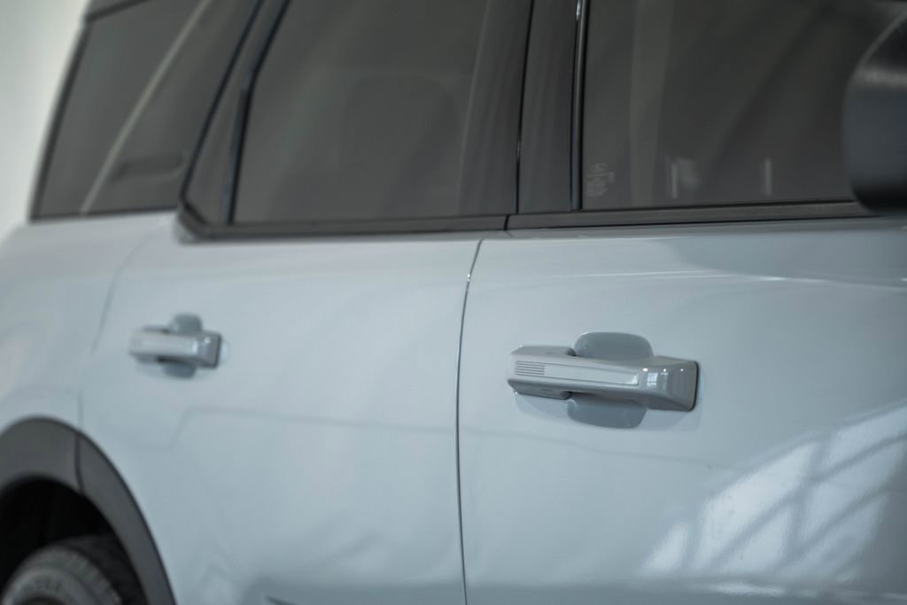 Used 2021 Ford Bronco Sport Outer Banks w/ Outer Banks Package (96D) image 19