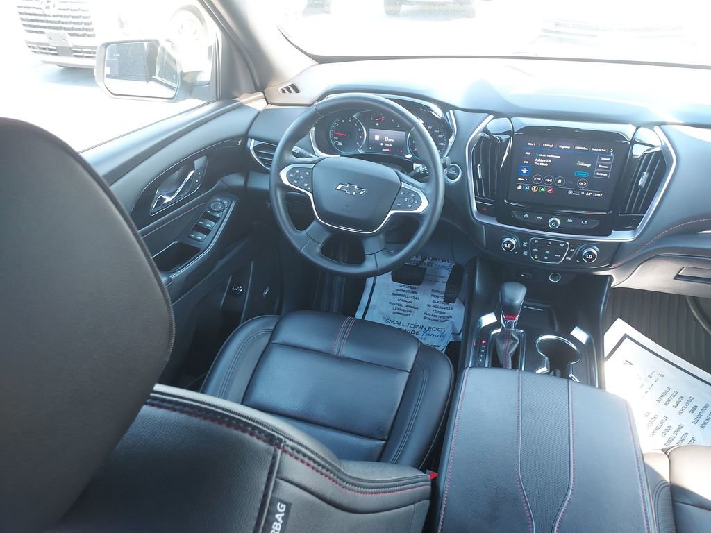 Used 2023 Chevrolet Traverse RS image 15