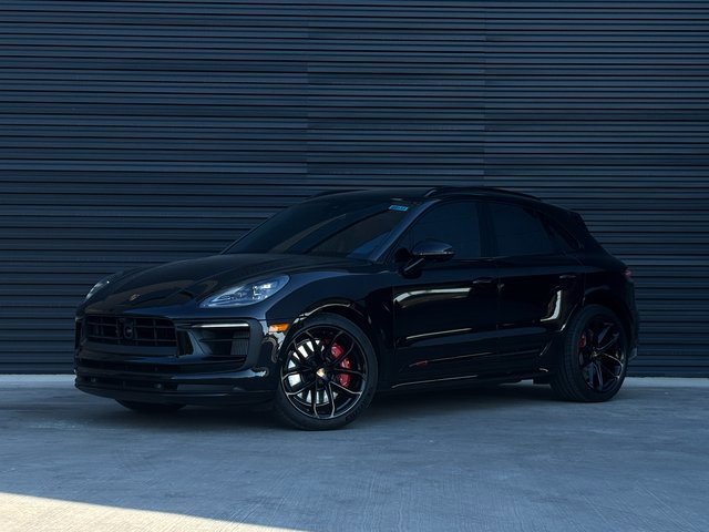 Certified 2025 Porsche Macan GTS video 1