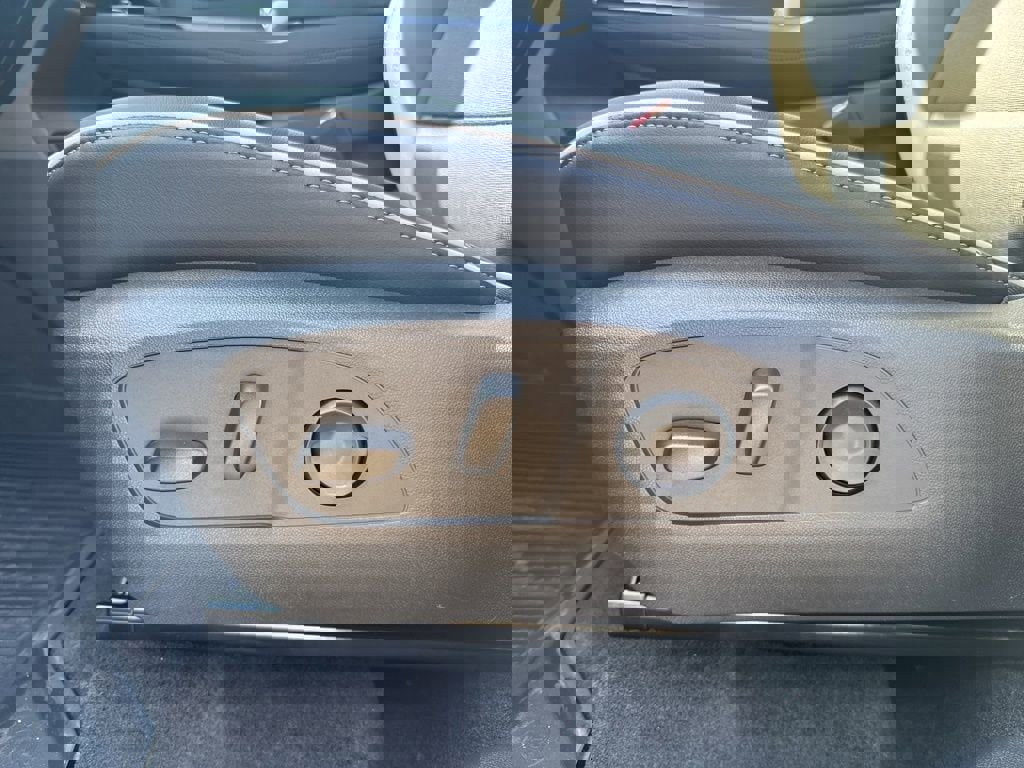 New 2026 Buick Enclave Preferred image 27