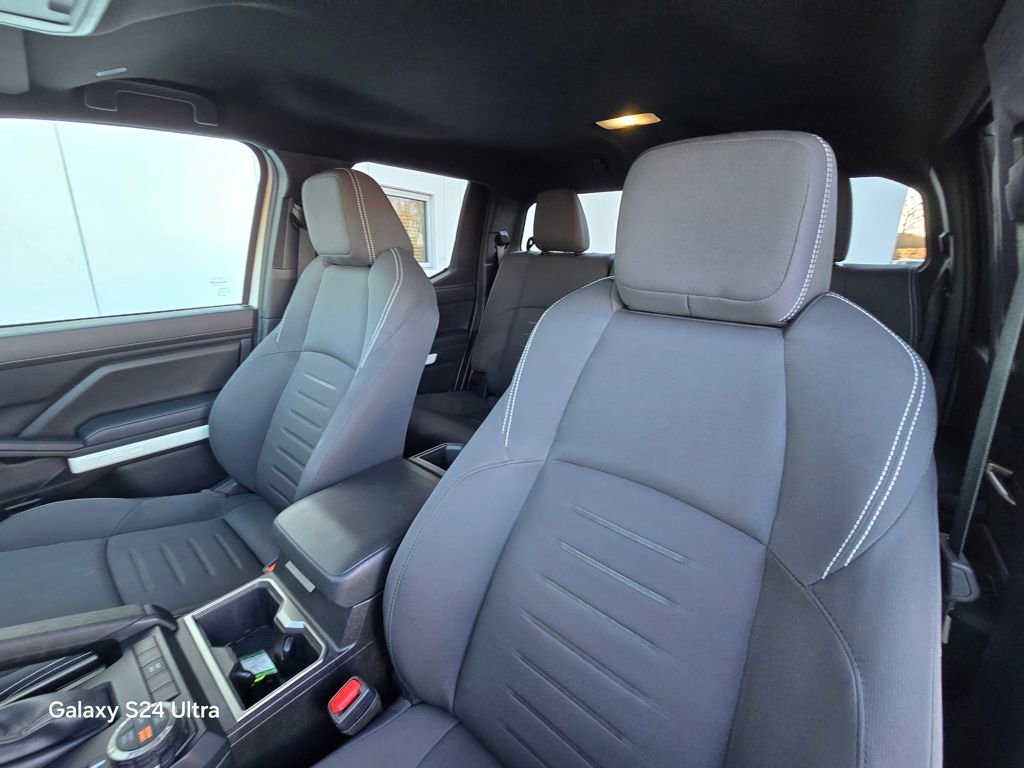 Used 2024 Toyota Tacoma TRD Off-Road image 13