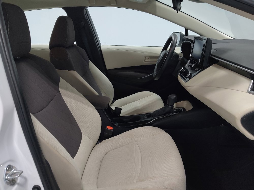 Used 2022 Toyota Corolla LE image 21