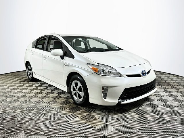 Used 2013 Toyota Prius Two FWD image 1