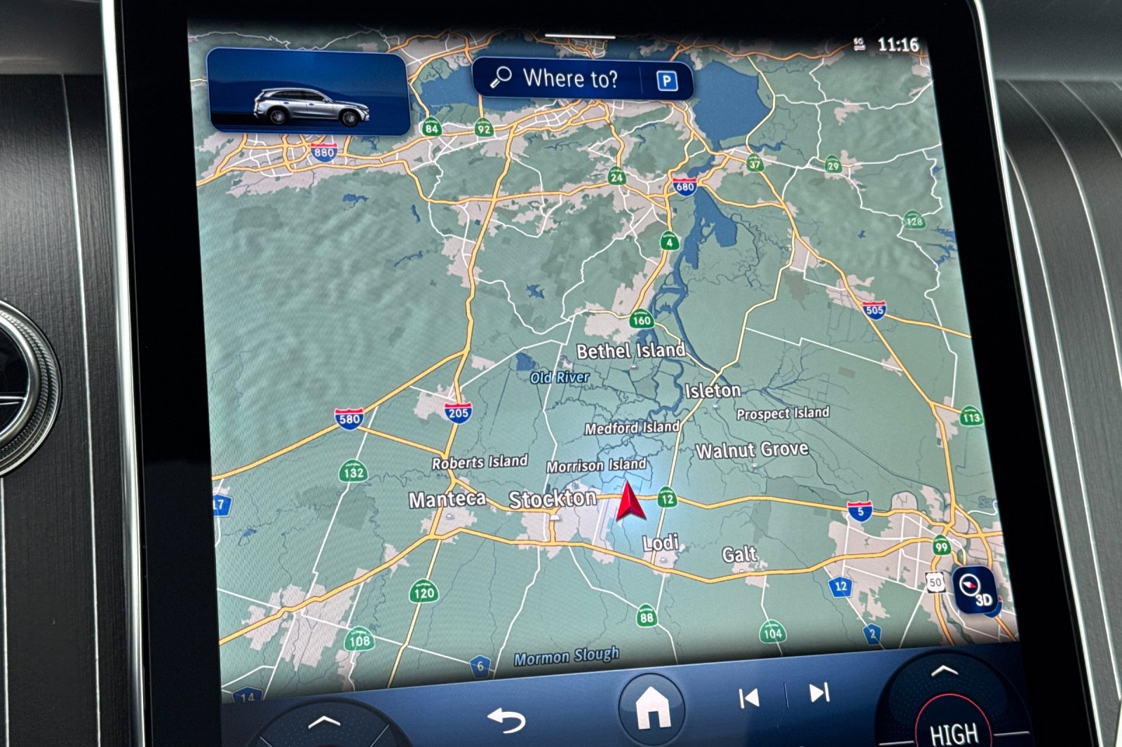 New 2026 Mercedes-Benz GLC 300 4MATIC image 19