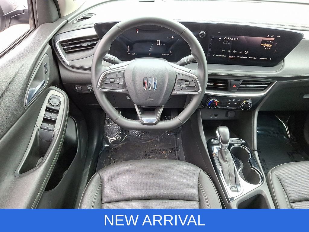 Used 2024 Buick Encore GX Sport Touring image 11