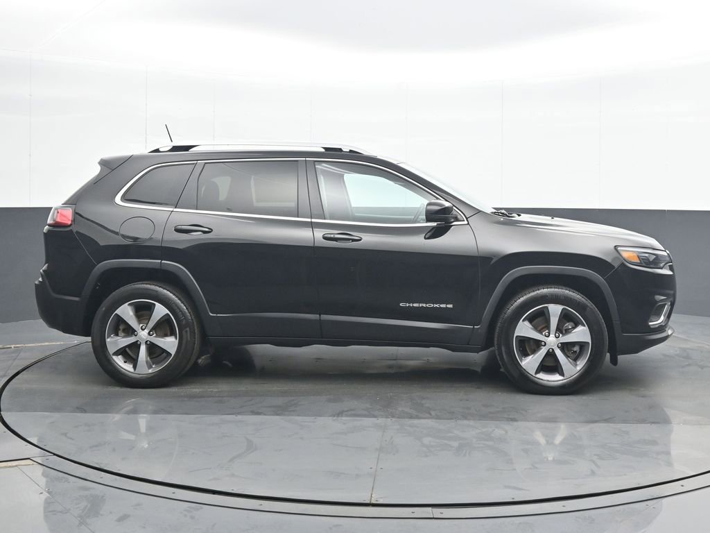 Used 2020 Jeep Cherokee Limited image 7