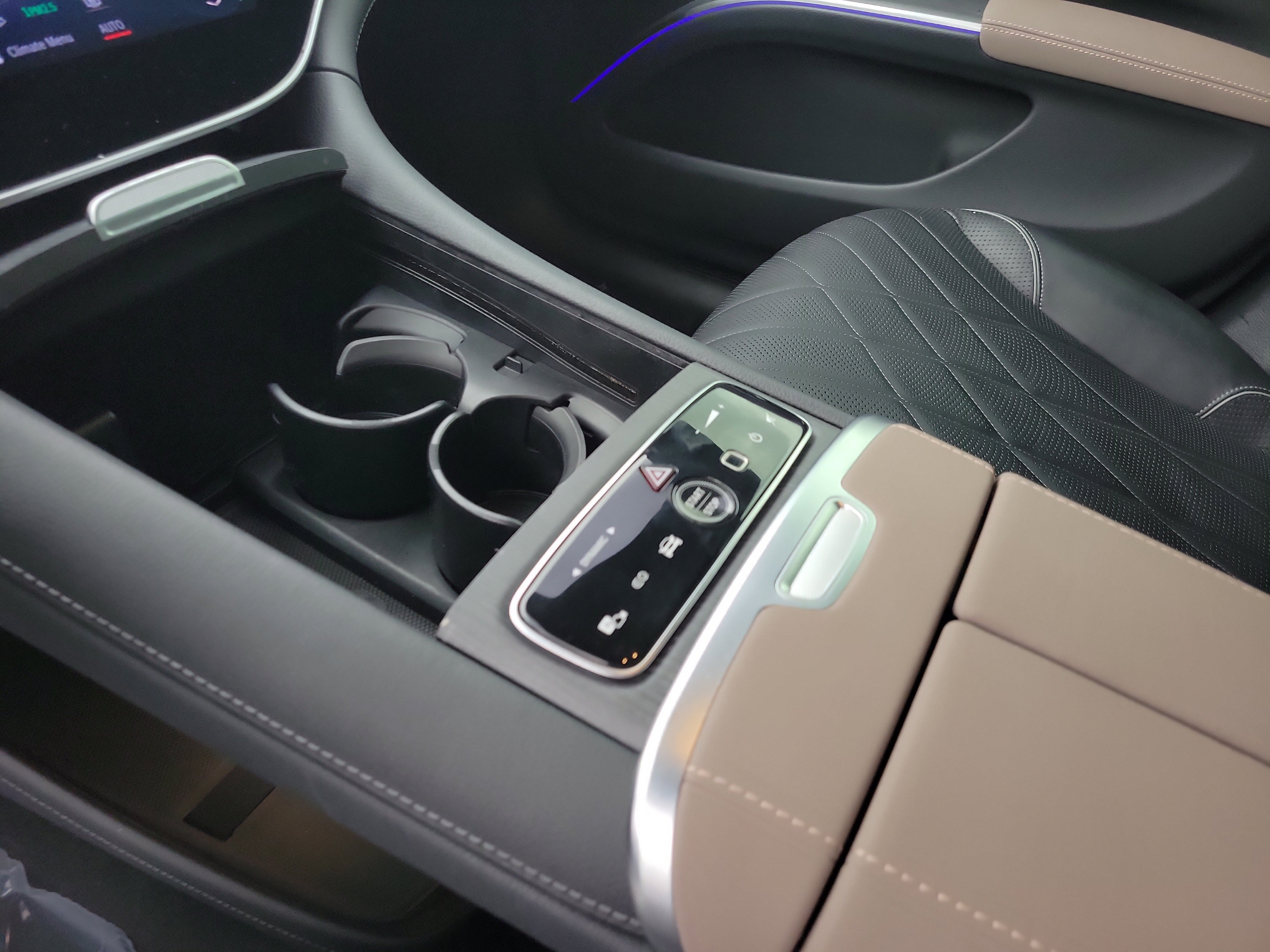Certified 2024 Mercedes-Benz EQS 580 4MATIC Sedan image 21