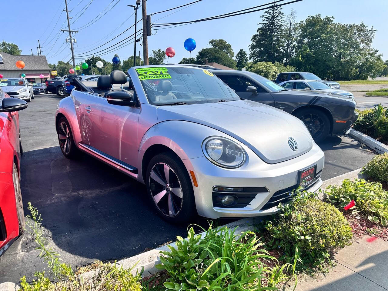 Used 2013 Volkswagen Beetle 2.0T FWD image 1