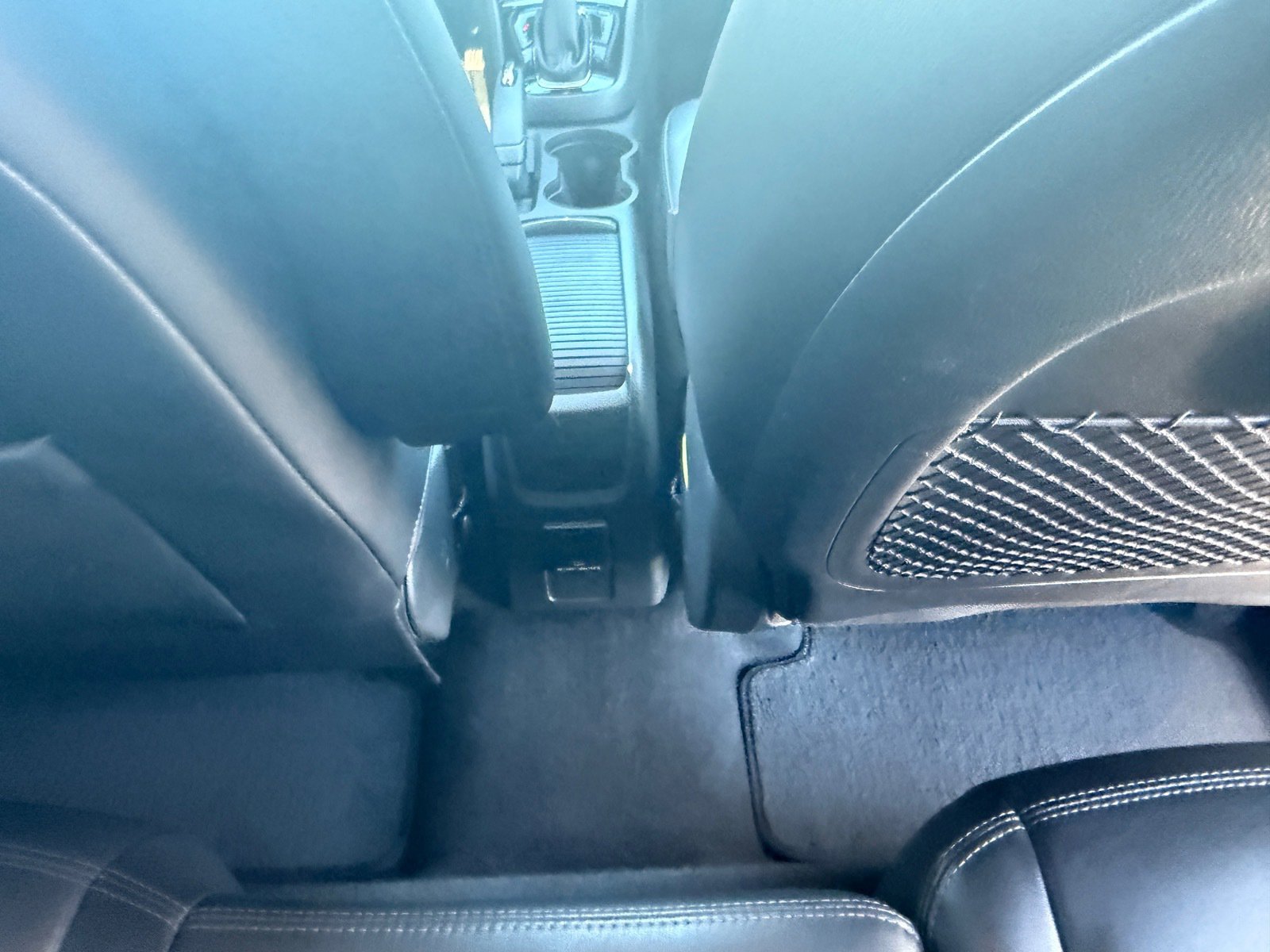 Used 2019 Buick Encore Essence image 14