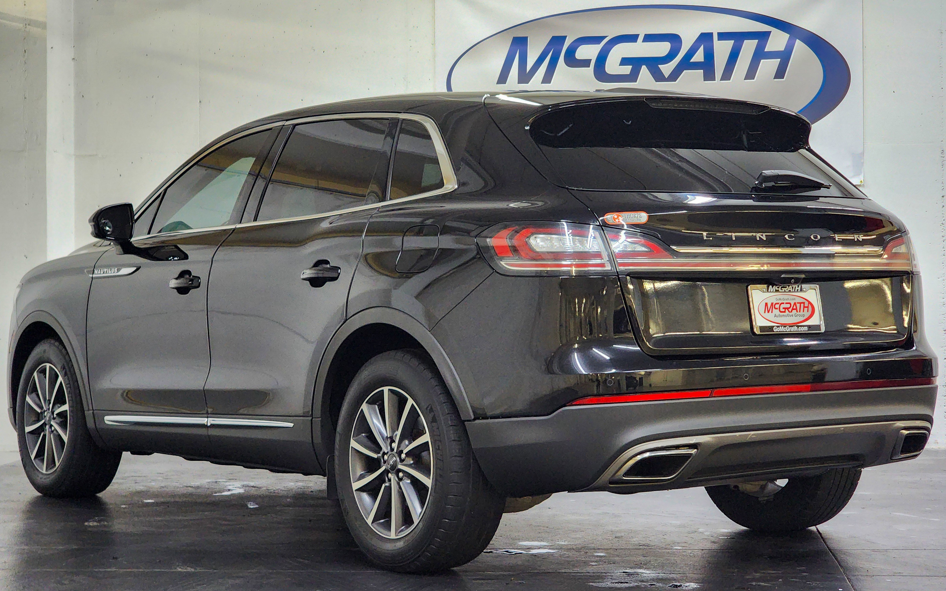 Used 2022 Lincoln Nautilus FWD image 10