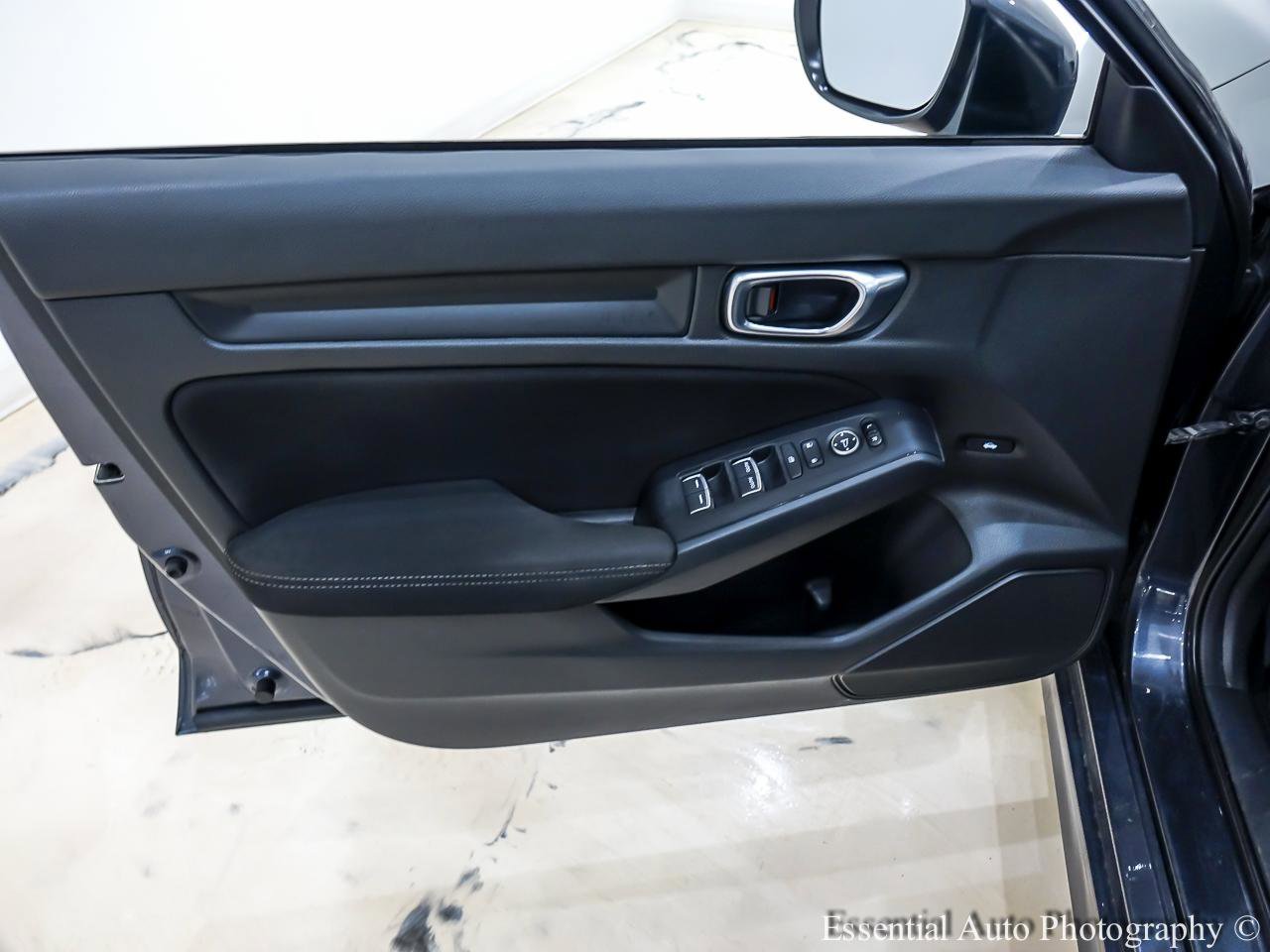 Used 2022 Honda Civic LX image 23