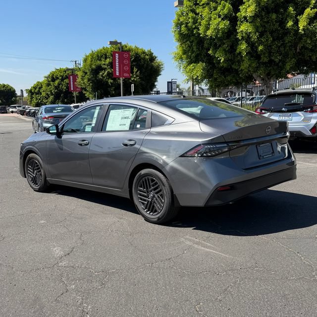 New 2026 Nissan Sentra SV w/ Floor Mat Package FWD image 5