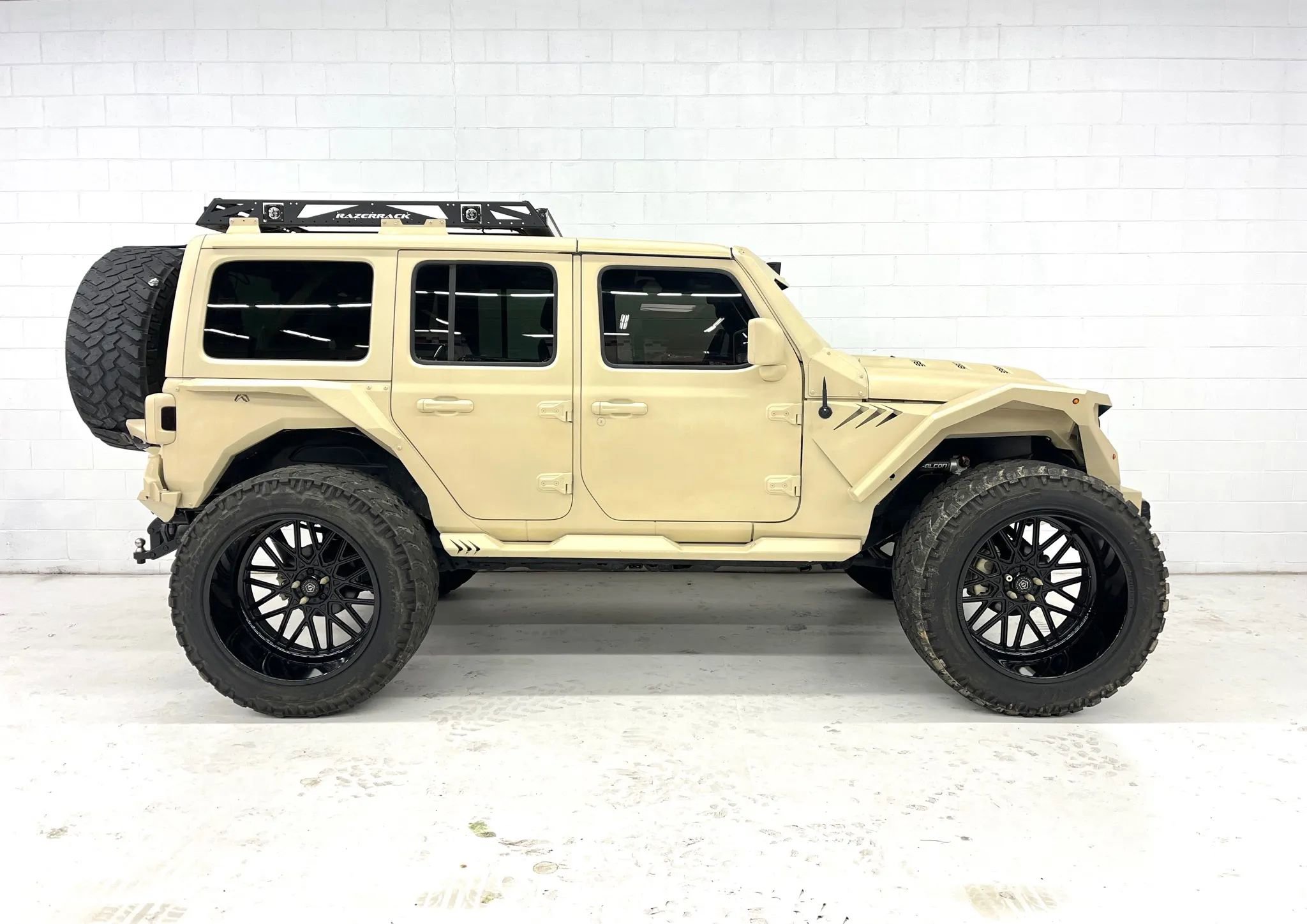 Used 2018 Jeep Wrangler Unlimited Sport S image 8