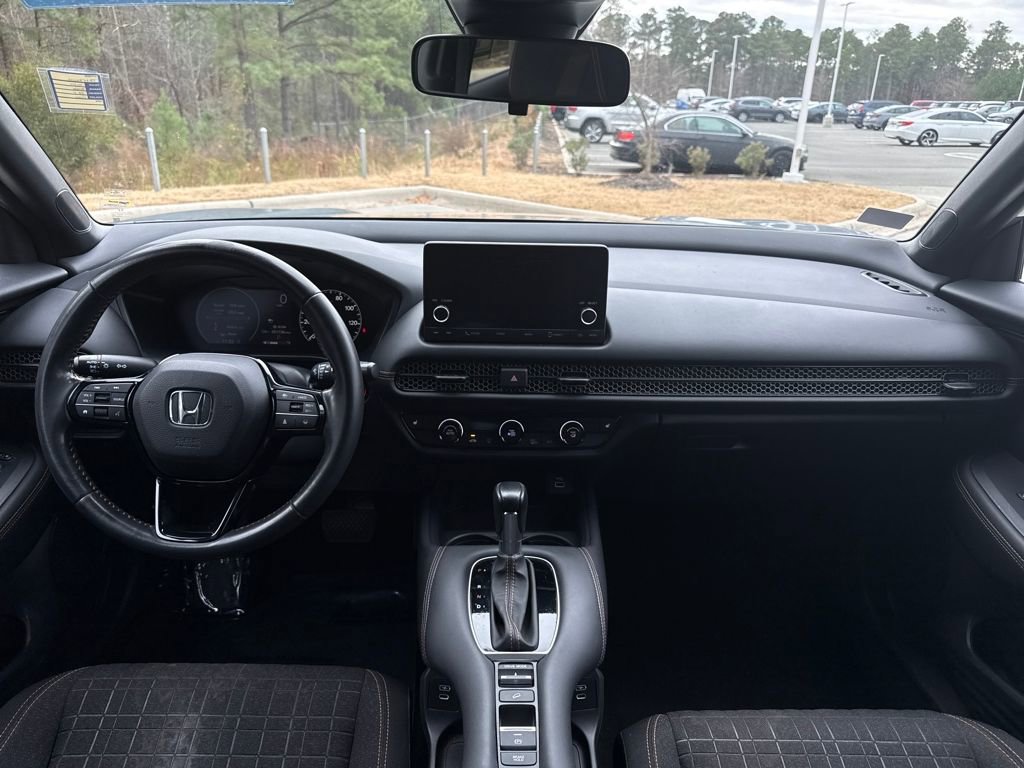Certified 2024 Honda HR-V Sport image 15